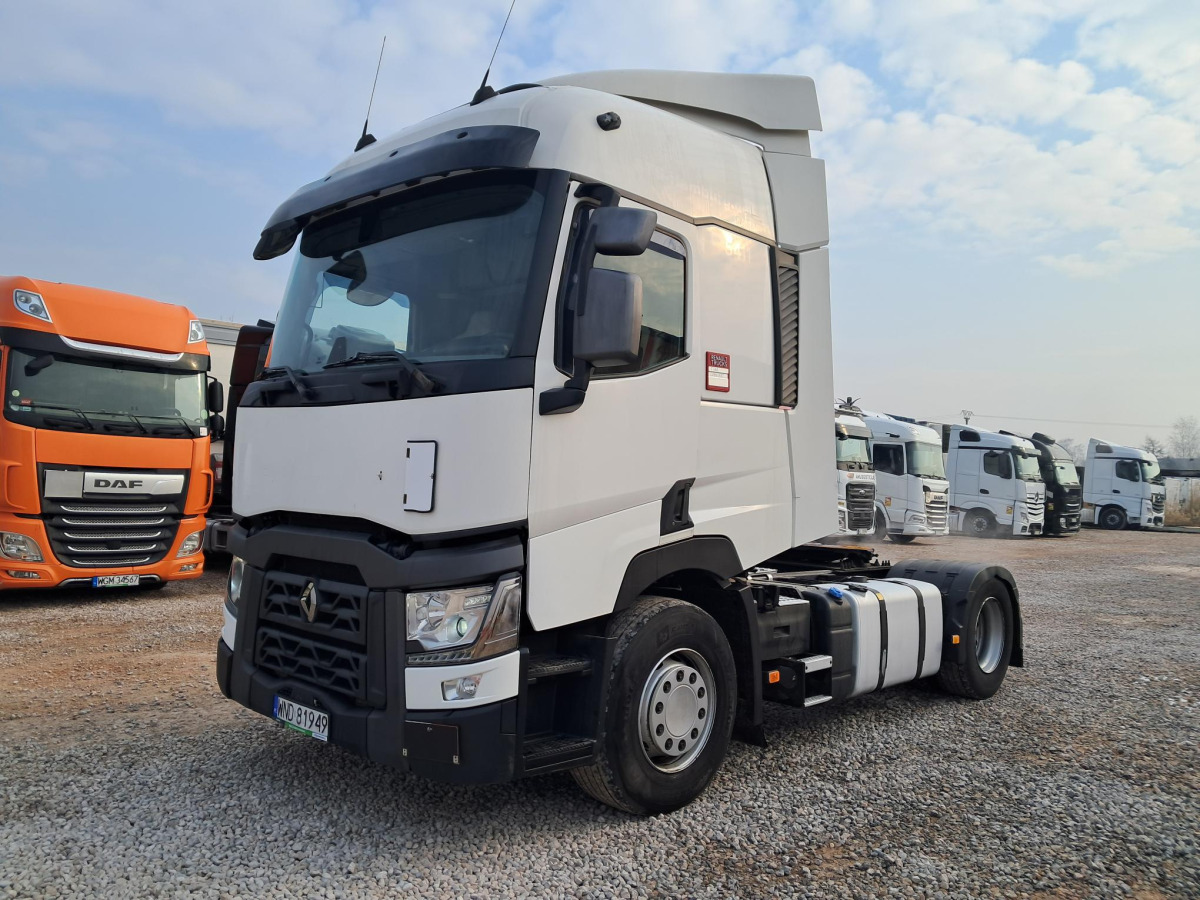 RENAULT T CIĄGNIK SIODŁOWY - Trattore stradale: foto 2 RENAULT T CIĄGNIK SIODŁOWY - Trattore stradale: foto 2