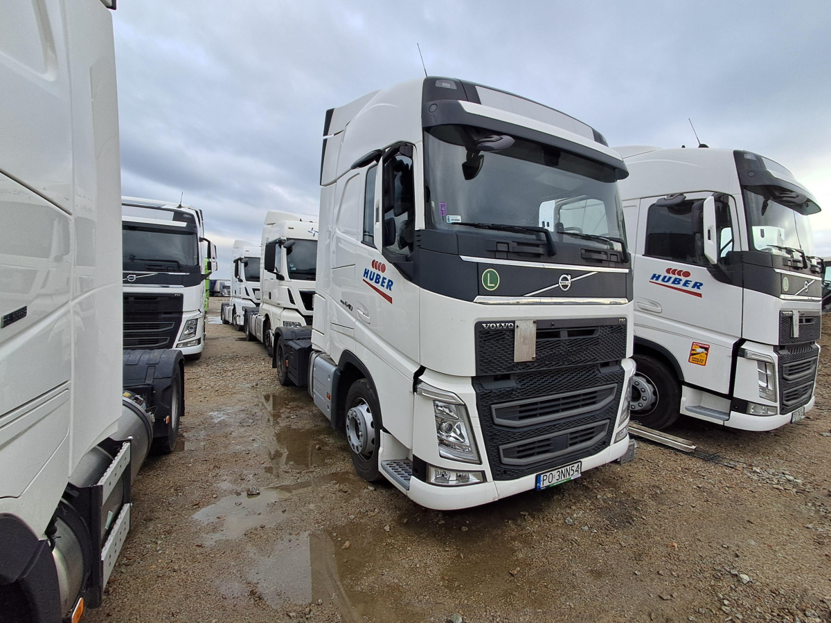 VOLVO FH 460 CIĄGNIK SIODŁOWY - Trattore stradale: foto 1 VOLVO FH 460 CIĄGNIK SIODŁOWY - Trattore stradale: foto 1