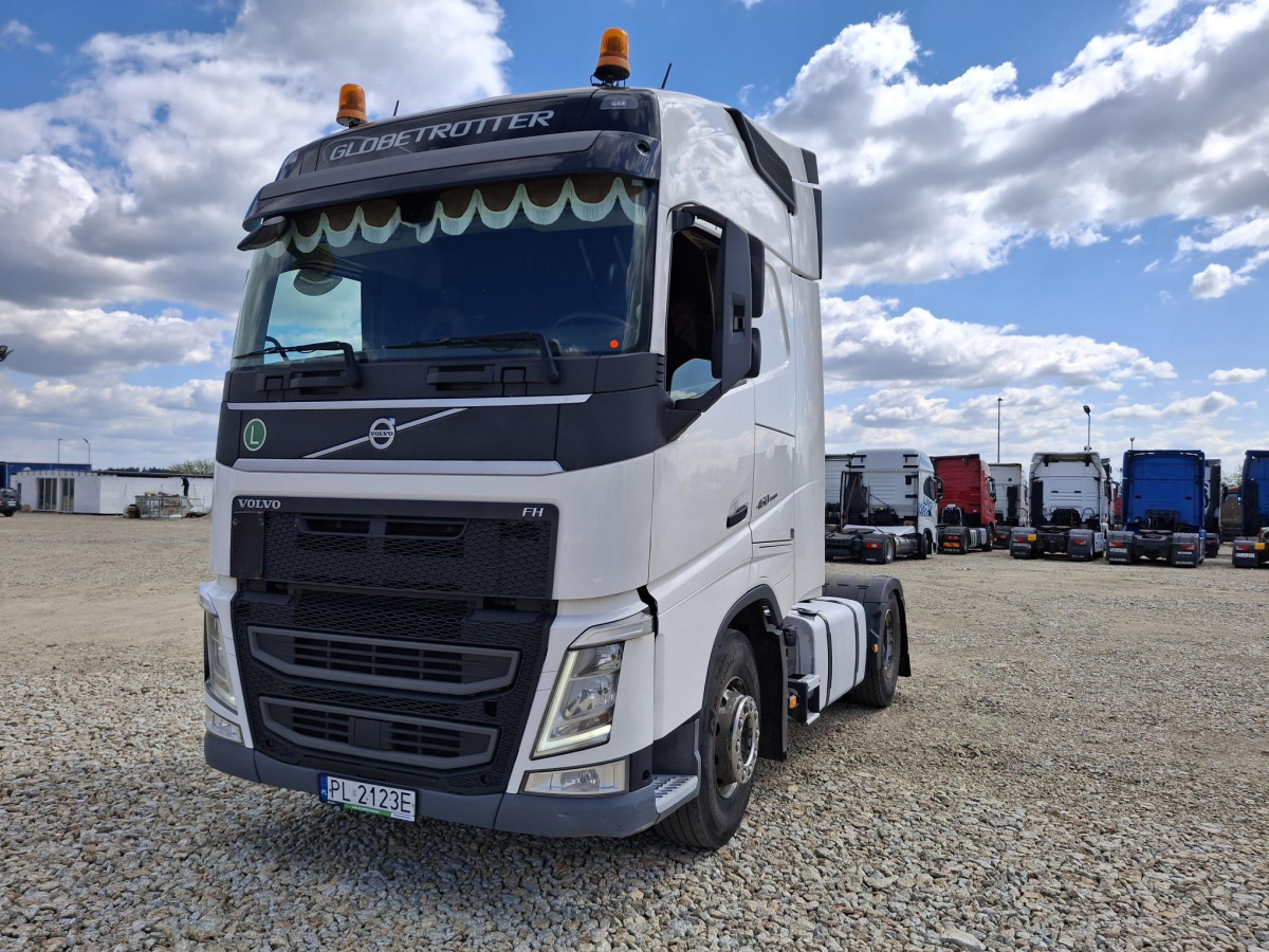 VOLVO FH CIĄGNIK SIODŁOWY - Trattore stradale: foto 2 VOLVO FH CIĄGNIK SIODŁOWY - Trattore stradale: foto 2
