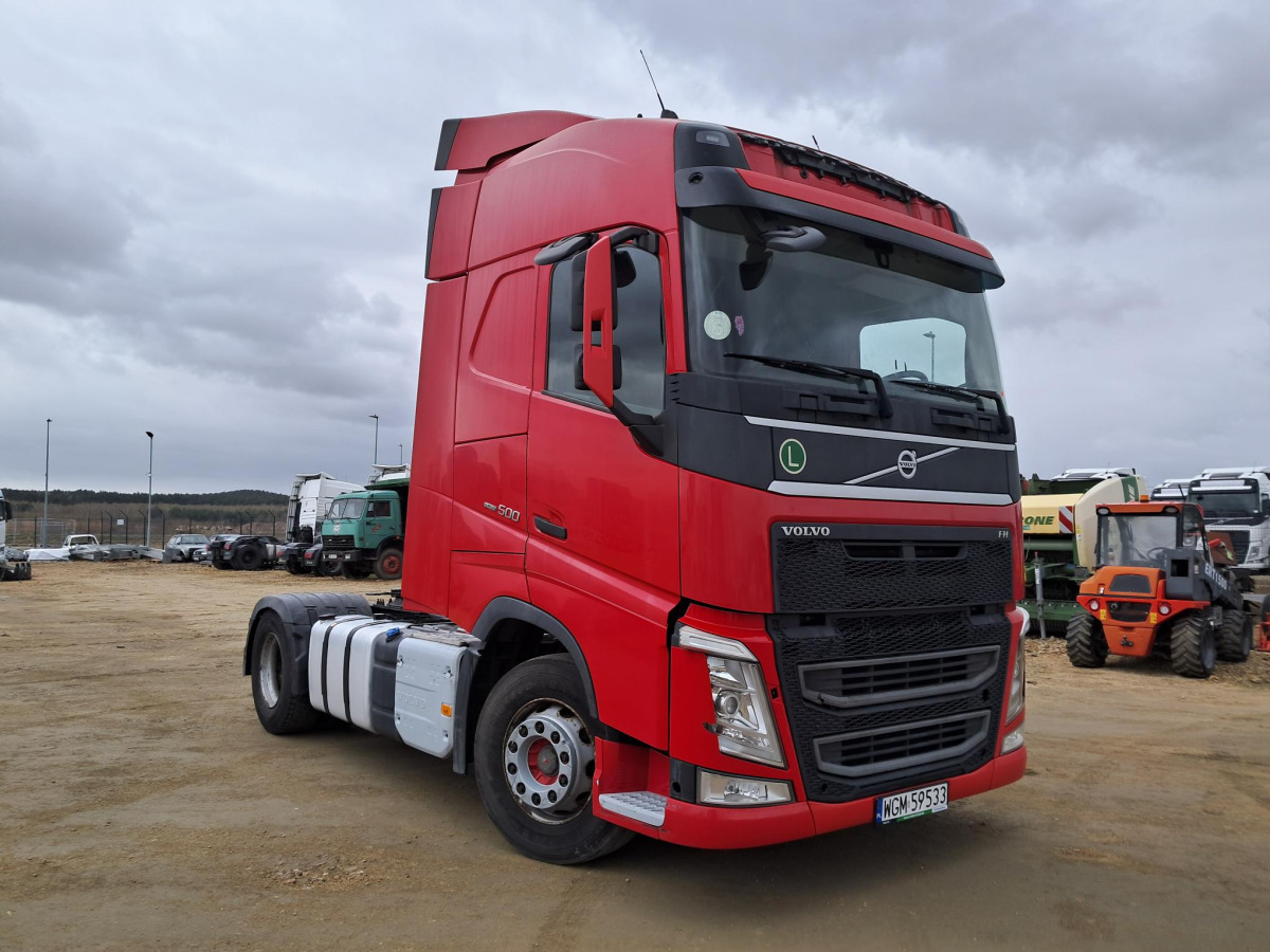 VOLVO FH CIĄGNIK SIODŁOWY - Trattore stradale: foto 1 VOLVO FH CIĄGNIK SIODŁOWY - Trattore stradale: foto 1