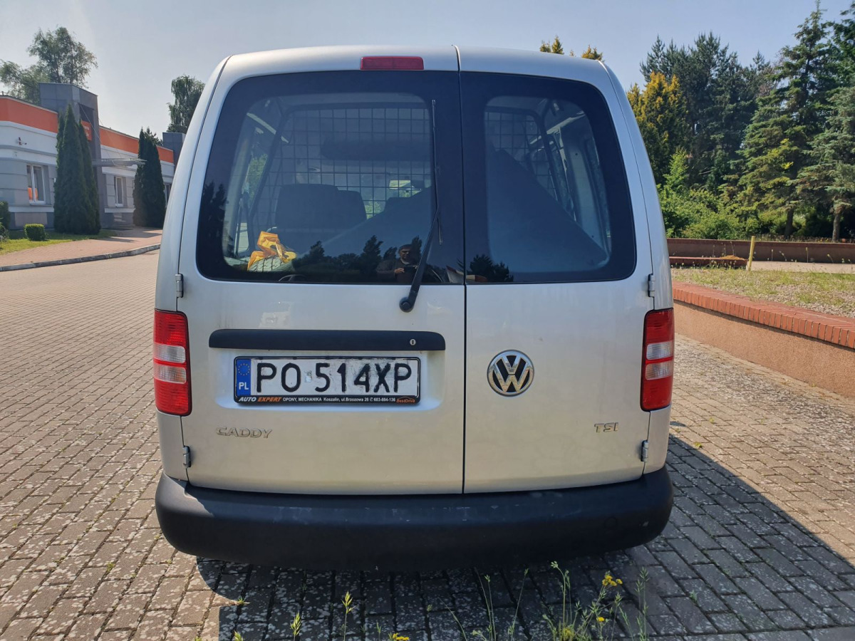 VOLKSWAGEN CADDY MINIVAN - Autovettura: foto 4 VOLKSWAGEN CADDY MINIVAN - Autovettura: foto 4