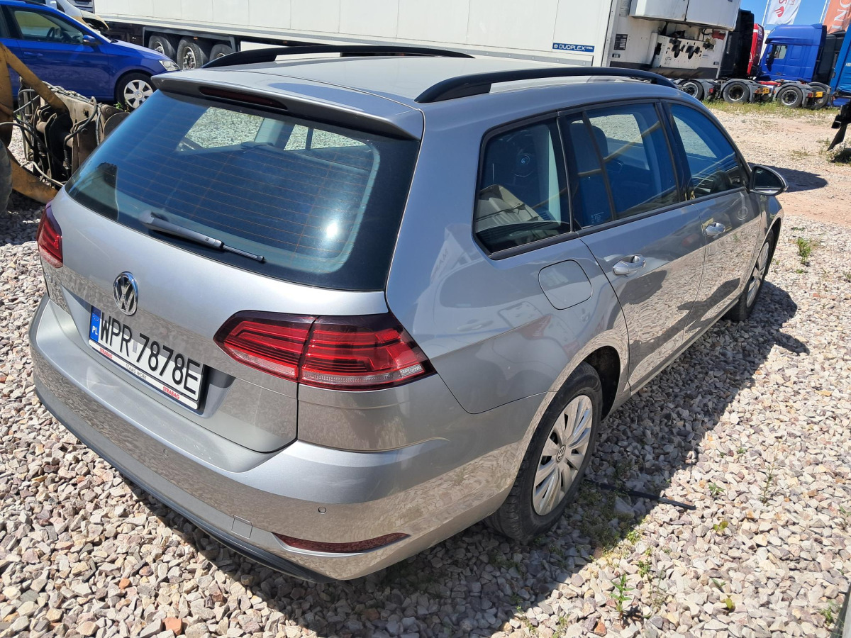 VOLKSWAGEN GOLF KOMBI - Autovettura: foto 4 VOLKSWAGEN GOLF KOMBI - Autovettura: foto 4