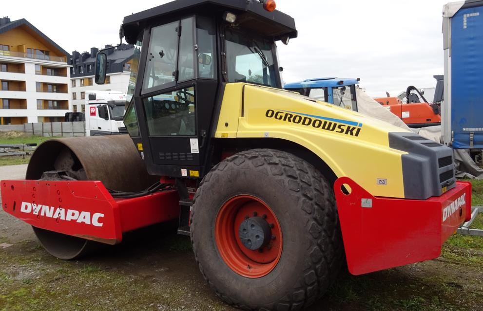 Walec DYNAPAC CA 302D 2011 - 3393 mth - CE - 15,9t - Rullo: foto 3 Walec DYNAPAC CA 302D 2011 - 3393 mth - CE - 15,9t - Rullo: foto 3