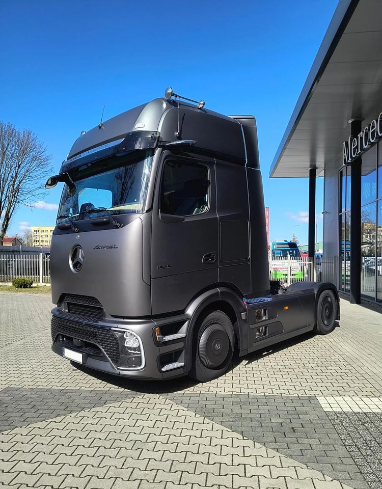 Mercedes-Benz Actros 1848 LS - Trattore stradale: foto 1 Mercedes-Benz Actros 1848 LS - Trattore stradale: foto 1