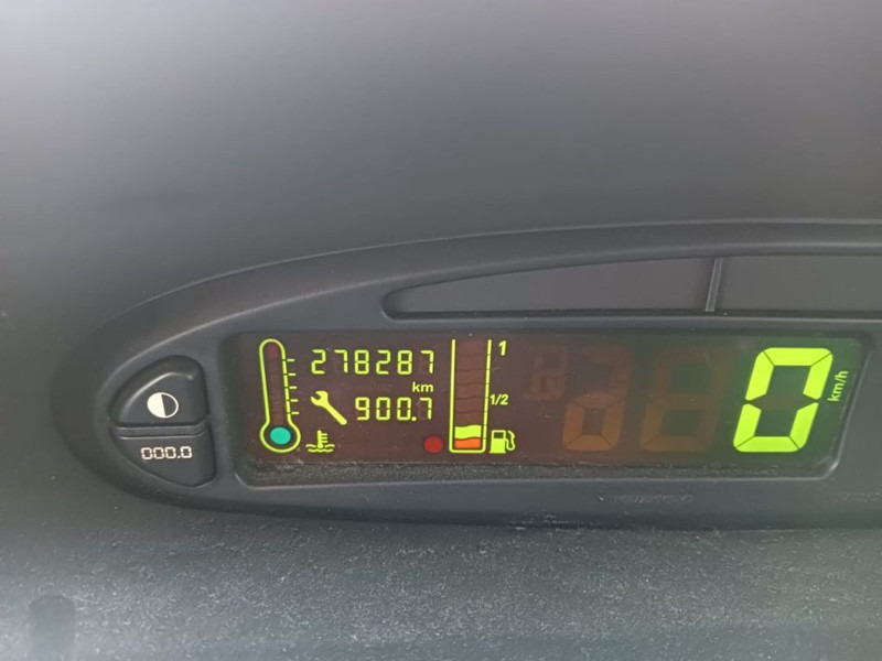 Autovettura Citroën Xsara Picasso 1.8i - 16V , Airco: foto 13