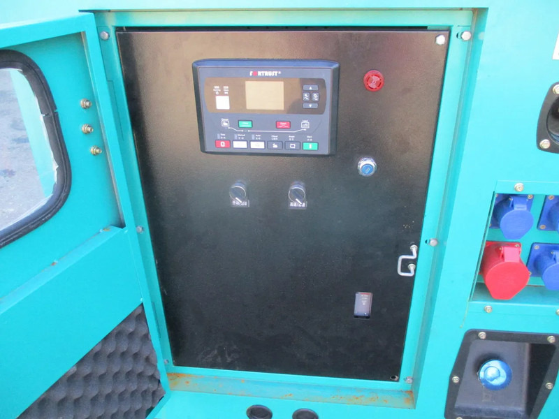 Gruppo elettrogeno nuovo Damatt CA30 , New Diesel generator , 37.5 KVA ,3 phase , 2 pieces in stock: foto 9 Gruppo elettrogeno nuovo Damatt CA30 , New Diesel generator , 37.5 KVA ,3 phase , 2 pieces in stock: foto 9