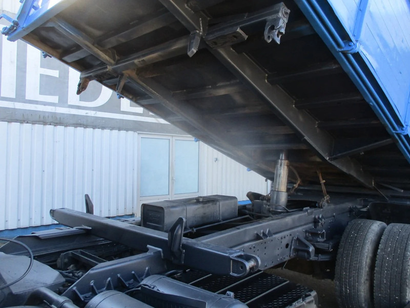 Autocarro ribaltabile MAN 19.422 , Manual , 3 way tipper , Spring suspension: foto 10