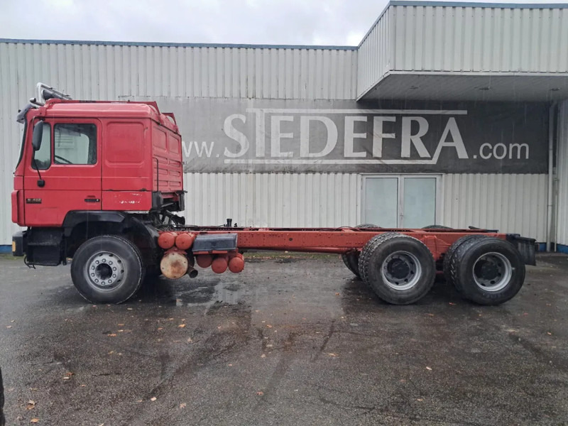 MAN 26-422 , 6x4 , Spring Suspension , ZF Manual Gearbox, Intarder - Autocarro telaio: foto 2 MAN 26-422 , 6x4 , Spring Suspension , ZF Manual Gearbox, Intarder - Autocarro telaio: foto 2