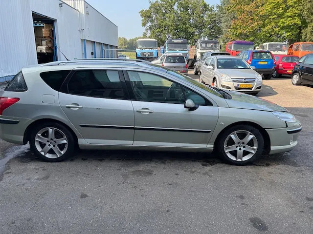 Peugeot 407 SW , 3.0 - V6 , Automatic , Leather , Navi , Export - Autovettura: foto 5 Peugeot 407 SW , 3.0 - V6 , Automatic , Leather , Navi , Export - Autovettura: foto 5