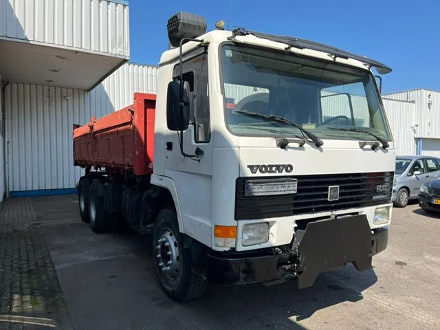 Volvo FL 10 280 , 6x4 , Tipper , Spring Suspension , Manual - Autocarro ribaltabile: foto 4 Volvo FL 10 280 , 6x4 , Tipper , Spring Suspension , Manual - Autocarro ribaltabile: foto 4