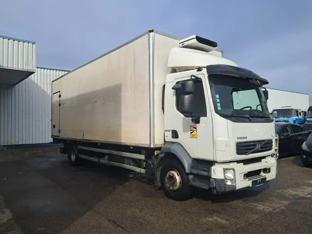 Volvo FL 12-240 , Fridge truck , Carrier Viento - Autocarro frigorifero: foto 4 Volvo FL 12-240 , Fridge truck , Carrier Viento - Autocarro frigorifero: foto 4