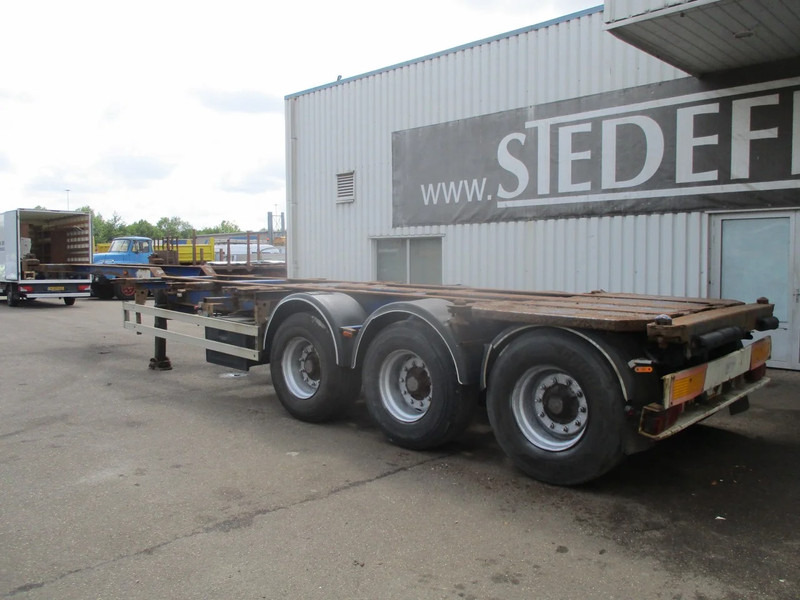 Wielton NS34P , Container trailer , 3 ROR axles , drum brakes , air suspension - Semirimorchio portacontainer/ Caisse interchangeable: foto 5 Wielton NS34P , Container trailer , 3 ROR axles , drum brakes , air suspension - Semirimorchio portacontainer/ Caisse interchangeable: foto 5