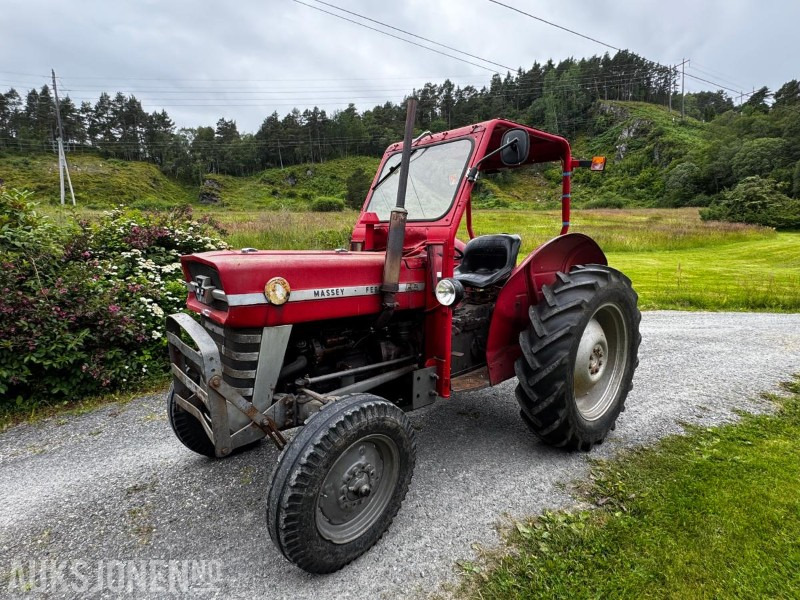 1971 Massey Ferguson 135 traktor MVA FRI - Trattore: foto 1 1971 Massey Ferguson 135 traktor MVA FRI - Trattore: foto 1