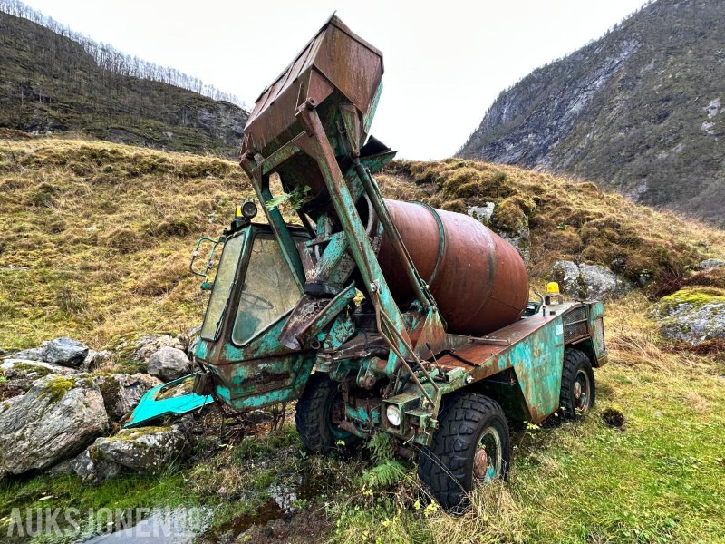 1984 Mariner 35 Betongblander Deleobjekt - Attrezzatura da costruzione: foto 1 1984 Mariner 35 Betongblander Deleobjekt - Attrezzatura da costruzione: foto 1