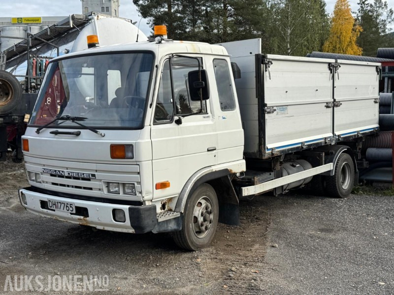 1993 Nissan Diesel planbil - Autocarro con pianale/ Cassone fisso: foto 1 1993 Nissan Diesel planbil - Autocarro con pianale/ Cassone fisso: foto 1