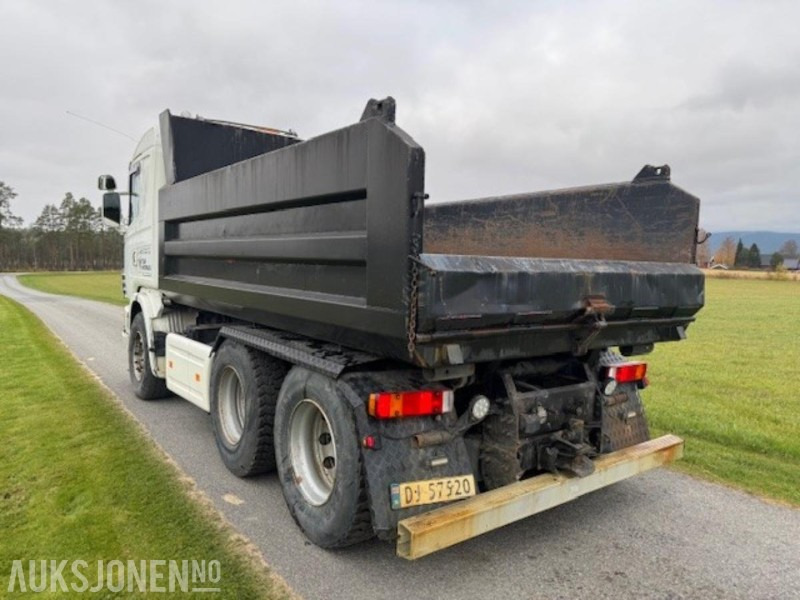 1999 Scania 144G TIPPBIL - Autocarro ribaltabile: foto 2 1999 Scania 144G TIPPBIL - Autocarro ribaltabile: foto 2