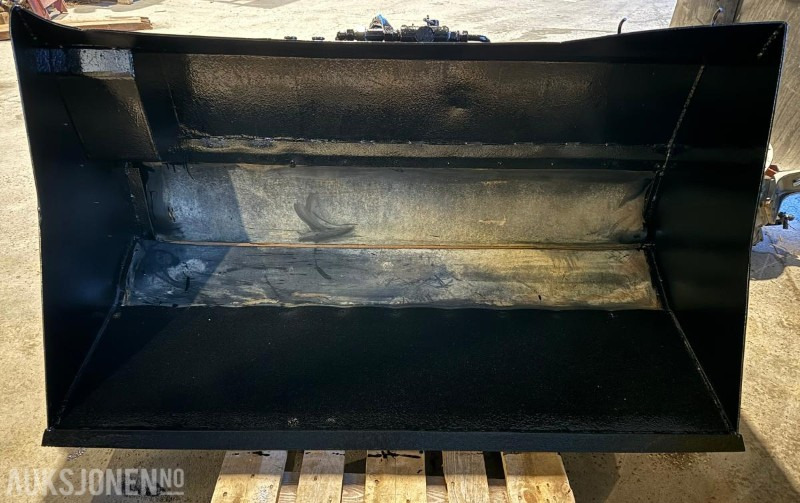 2000 Hymax Hymas Sandspreder skuffe 650 Liter - Attrezzatura da costruzione: foto 5 2000 Hymax Hymas Sandspreder skuffe 650 Liter - Attrezzatura da costruzione: foto 5