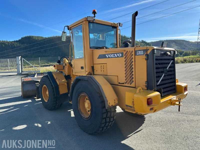 2000 Volvo L70D hjullaster – Pallegafler – Skuffe – Godkjent årskontroll - Pala gommata: foto 3 2000 Volvo L70D hjullaster – Pallegafler – Skuffe – Godkjent årskontroll - Pala gommata: foto 3