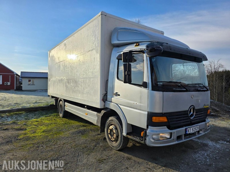 2001 Mercedes-Benz 817L/42 ATEGO SKAPBIL 36m³ MED LASTELEM - Autocarro furgonato: foto 3 2001 Mercedes-Benz 817L/42 ATEGO SKAPBIL 36m³ MED LASTELEM - Autocarro furgonato: foto 3