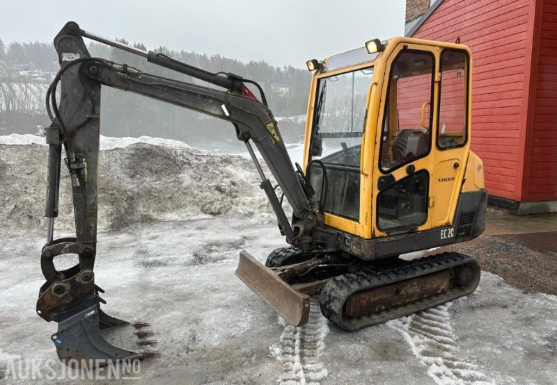 Miniescavatore 2002 Volvo EC20xt minigraver PUSSESKUFFE TANNSKUFFE MVA FRI 7136 timer: foto 1