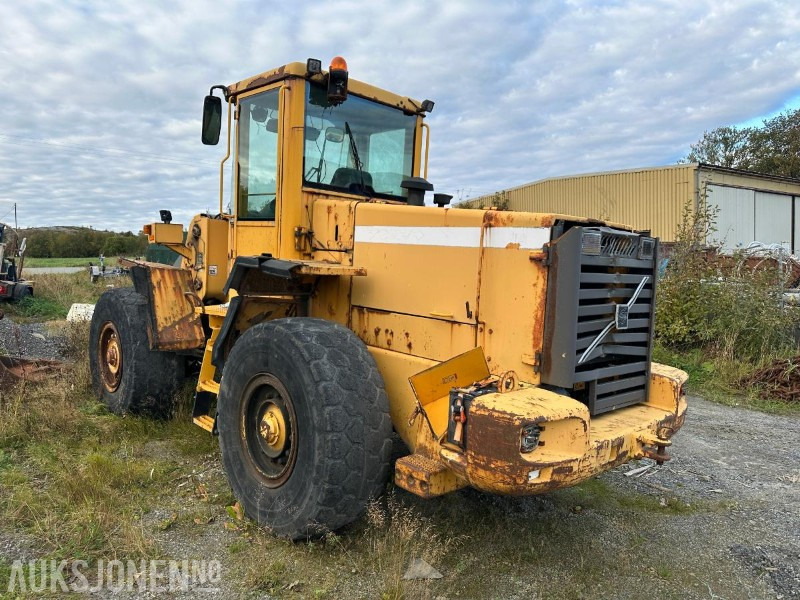 2002 Volvo L90D hjullaster – 17 tonn // Helgummihjul // Sentralsmøring - Pala gommata: foto 4 2002 Volvo L90D hjullaster – 17 tonn // Helgummihjul // Sentralsmøring - Pala gommata: foto 4