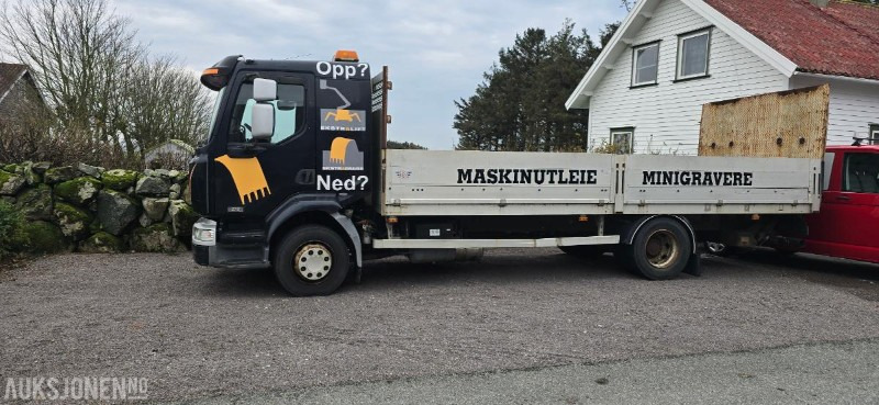 2006 Renault MIDLIUM lastebil med plan - Autopompa: foto 4 2006 Renault MIDLIUM lastebil med plan - Autopompa: foto 4