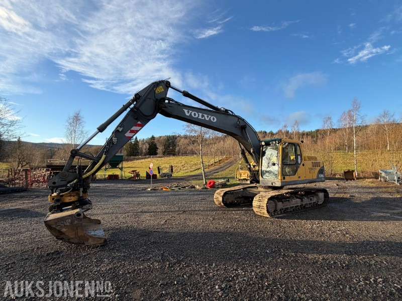 2006 Volvo EC 210B med Engcon EC20 tiltrotator, HK feste, pusseskuff og graveskuff - Escavatore: foto 2 2006 Volvo EC 210B med Engcon EC20 tiltrotator, HK feste, pusseskuff og graveskuff - Escavatore: foto 2