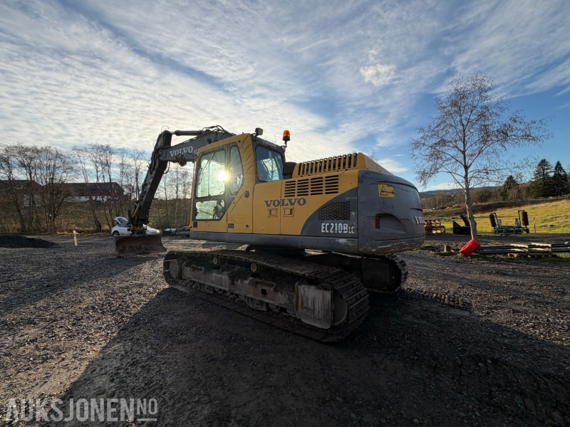 2006 Volvo EC 210B med Engcon EC20 tiltrotator, HK feste, pusseskuff og graveskuff - Escavatore: foto 4 2006 Volvo EC 210B med Engcon EC20 tiltrotator, HK feste, pusseskuff og graveskuff - Escavatore: foto 4