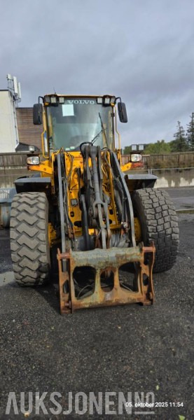 2006 Volvo L70E hjullaster / 3 og 4 funksjon - Pala gommata: foto 2 2006 Volvo L70E hjullaster / 3 og 4 funksjon - Pala gommata: foto 2