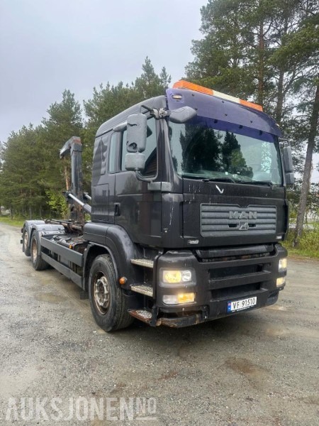 2007 MAN TGA 26.440 6X2-2 BL - Autocarro scarrabile: foto 3 2007 MAN TGA 26.440 6X2-2 BL - Autocarro scarrabile: foto 3