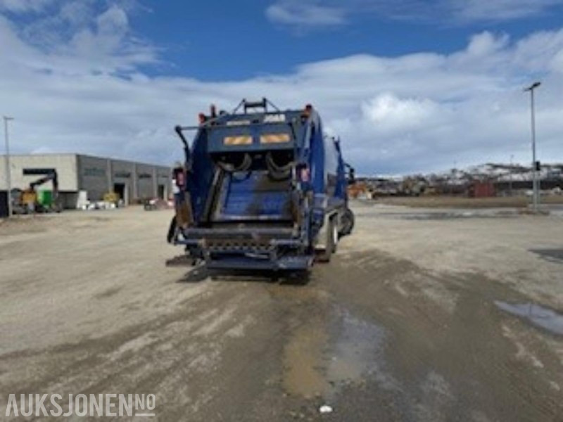 2009 Scania P400 6X2 Komprimatorbil - Camion immondizia: foto 4 2009 Scania P400 6X2 Komprimatorbil - Camion immondizia: foto 4