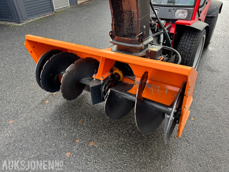 2010 Antonio Carraro Superparc 4400 HST MED SNØFRESER, KOST OG STRØKASSE - Trattore: foto 3 2010 Antonio Carraro Superparc 4400 HST MED SNØFRESER, KOST OG STRØKASSE - Trattore: foto 3