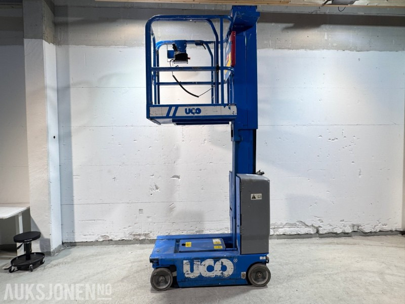 2011 Genie GRC-12 - 5,5m mastelift - Piattaforma aerea: foto 1 2011 Genie GRC-12 - 5,5m mastelift - Piattaforma aerea: foto 1