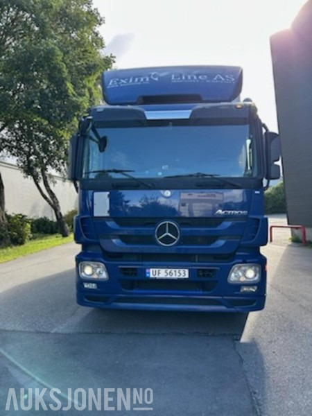 2012 Mercedes-Benz ACTROS skapbil/thermo med frys - Bilen har full service historikk - 573000 km. - Autocarro furgonato: foto 2 2012 Mercedes-Benz ACTROS skapbil/thermo med frys - Bilen har full service historikk - 573000 km. - Autocarro furgonato: foto 2