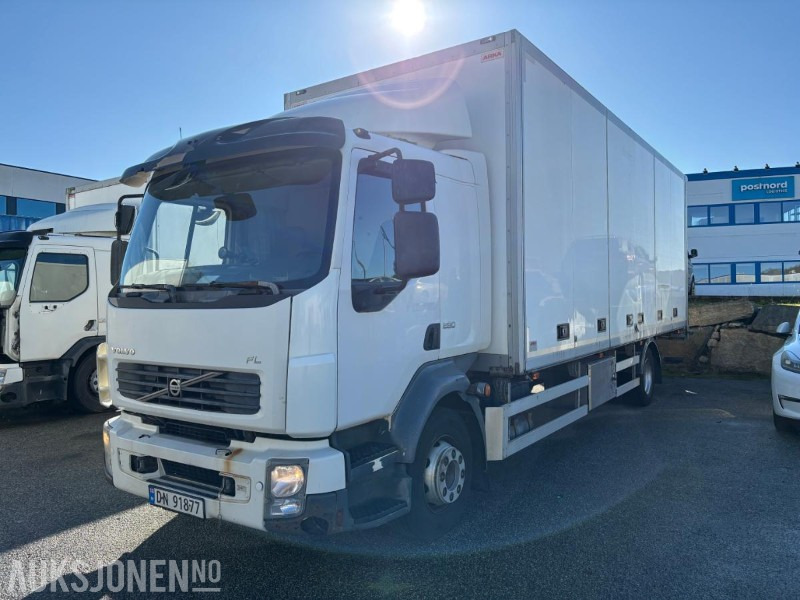 2012 Volvo FL-290 Skapbil med sideåpning og lakløft - Autocarro furgonato: foto 1 2012 Volvo FL-290 Skapbil med sideåpning og lakløft - Autocarro furgonato: foto 1