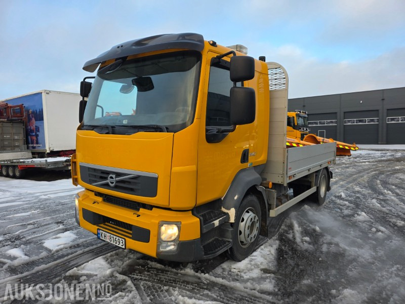 2012 Volvo FL 612 lastebil med plan - Autocarro con pianale/ Cassone fisso: foto 1 2012 Volvo FL 612 lastebil med plan - Autocarro con pianale/ Cassone fisso: foto 1