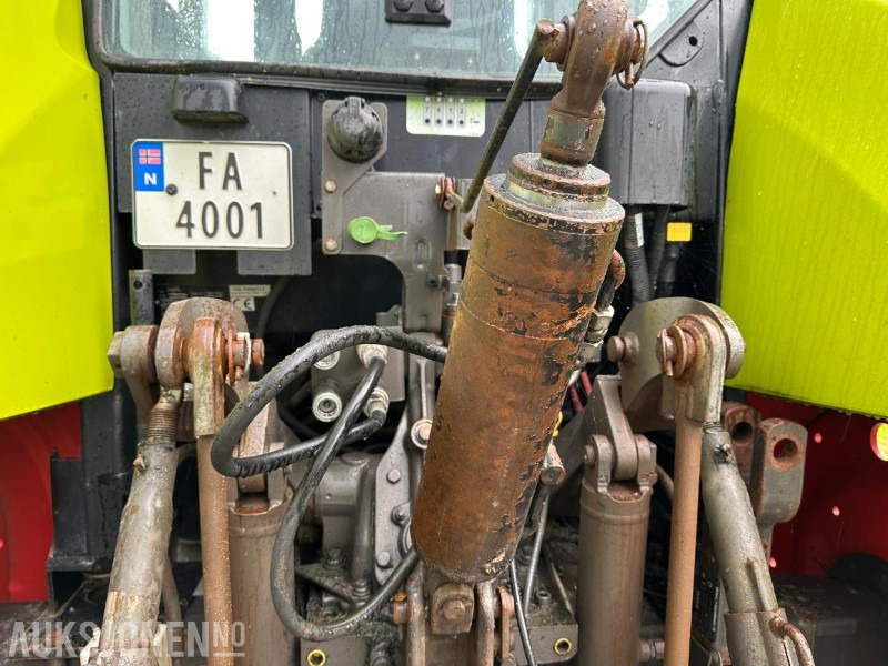 2013 Claas Arion 430 TRAKTOR MED FRONTLESSEAPPARAT - 5619 Timer - Trattore: foto 3 2013 Claas Arion 430 TRAKTOR MED FRONTLESSEAPPARAT - 5619 Timer - Trattore: foto 3