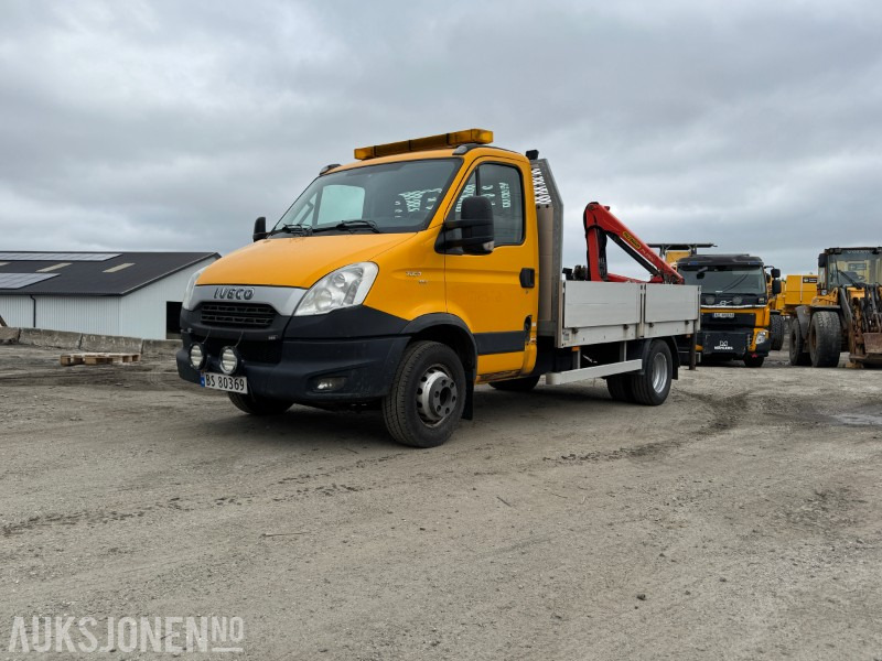 2013 Iveco Daily Planbil m/palfinger kran. - Autocarro con pianale/ Cassone fisso: foto 1 2013 Iveco Daily Planbil m/palfinger kran. - Autocarro con pianale/ Cassone fisso: foto 1