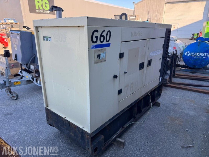 2014 Doosan G60 generator - Attrezzatura da costruzione: foto 1 2014 Doosan G60 generator - Attrezzatura da costruzione: foto 1
