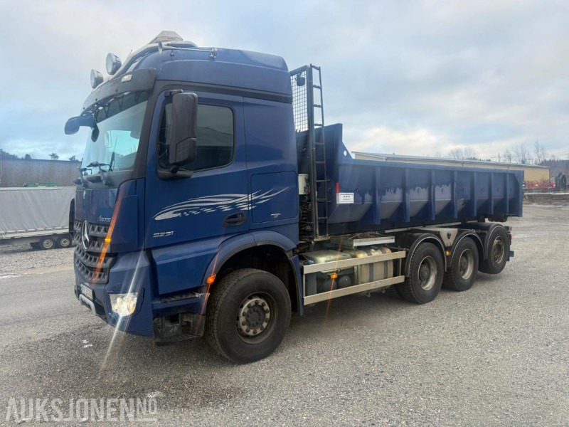 2014 Mercedes-Benz Arocs KROKBIL M/DUMPERKASSE EURO 6 SERVICEHISTORIKK NYLIG EU-GODKJENT 510HK - Autocarro scarrabile: foto 1 2014 Mercedes-Benz Arocs KROKBIL M/DUMPERKASSE EURO 6 SERVICEHISTORIKK NYLIG EU-GODKJENT 510HK - Autocarro scarrabile: foto 1