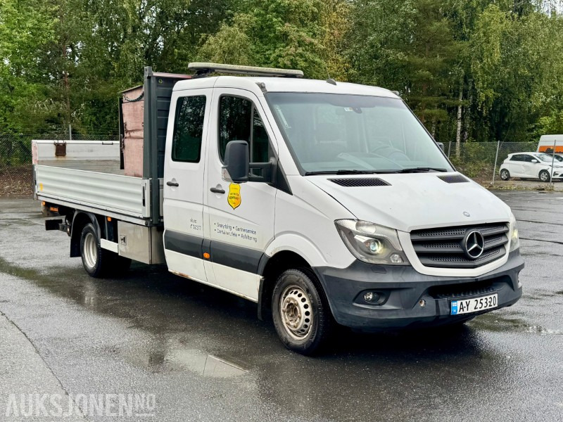 2014 Mercedes-Benz Sprinter 516 CDI planbil, 5-tonn, dobbelkabin, bakløft, lysbjelke - Autocarro con pianale/ Cassone fisso: foto 3 2014 Mercedes-Benz Sprinter 516 CDI planbil, 5-tonn, dobbelkabin, bakløft, lysbjelke - Autocarro con pianale/ Cassone fisso: foto 3