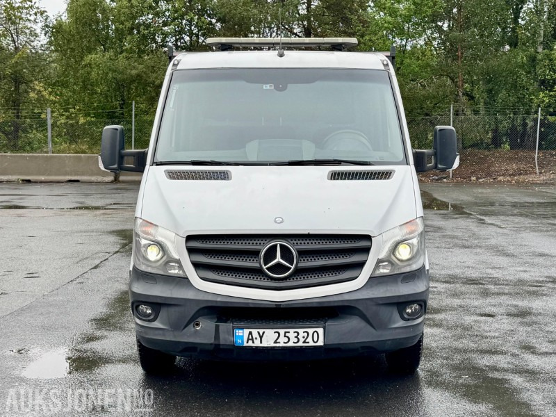 2014 Mercedes-Benz Sprinter 516 CDI planbil, 5-tonn, dobbelkabin, bakløft, lysbjelke - Autocarro con pianale/ Cassone fisso: foto 2 2014 Mercedes-Benz Sprinter 516 CDI planbil, 5-tonn, dobbelkabin, bakløft, lysbjelke - Autocarro con pianale/ Cassone fisso: foto 2