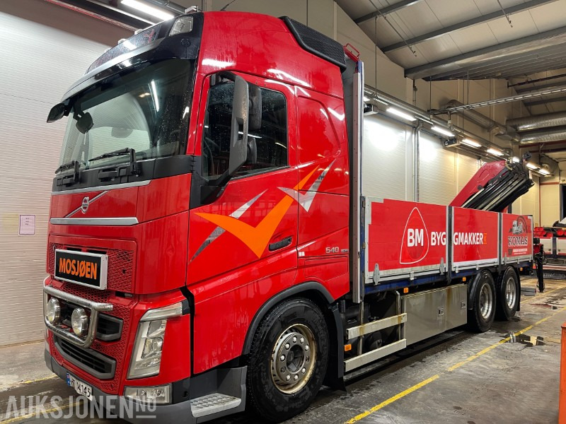 2014 Volvo FH540 6X2 Planbil med HMF 2120 kran, Eu godkjent til 31.05.2026 - Camion con gru: foto 2 2014 Volvo FH540 6X2 Planbil med HMF 2120 kran, Eu godkjent til 31.05.2026 - Camion con gru: foto 2