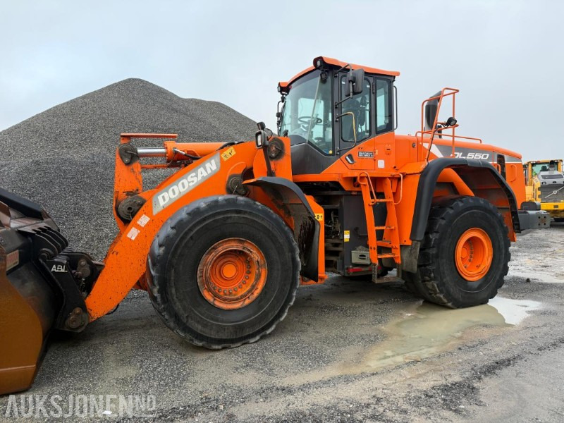 2015 Doosan DL550 HJULLASTER - REP.OBJEKT. - Pala gommata: foto 1 2015 Doosan DL550 HJULLASTER - REP.OBJEKT. - Pala gommata: foto 1
