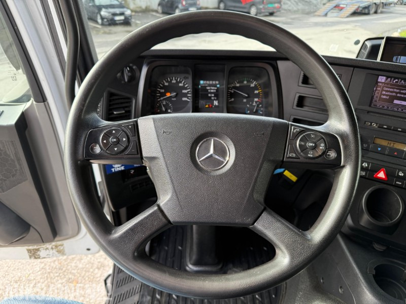 Autocarro furgonato 2015 Mercedes-Benz ANTOS 1830 skapbil, baklem, kjøling, fjernkontroll, ryggekamera, 360, lav KM: foto 14