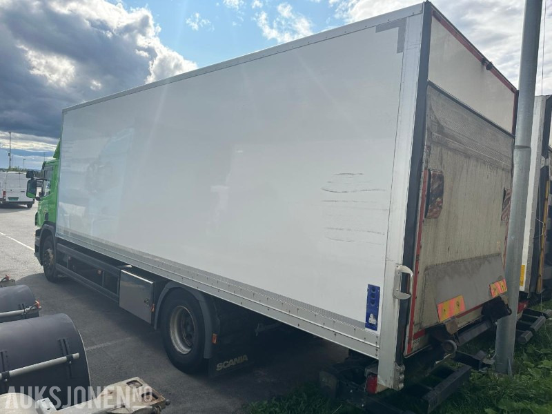 2015 Scania P-serie 280 4*2 - skapbil med løftelem og ryggekamera - Autocarro furgonato: foto 2 2015 Scania P-serie 280 4*2 - skapbil med løftelem og ryggekamera - Autocarro furgonato: foto 2