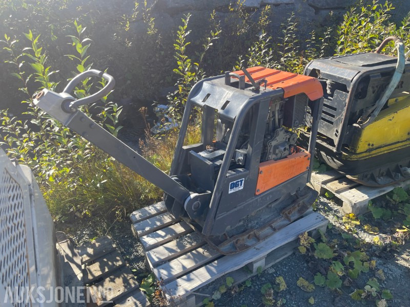 2015 Supra vibroplate - Hoppetusse med Hatz dieselmotor – Reversibel - Rullo: foto 2 2015 Supra vibroplate - Hoppetusse med Hatz dieselmotor – Reversibel - Rullo: foto 2
