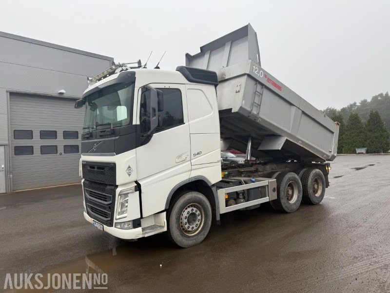 2015 VOLVO FH540 6X4 Euro6 TIPPBIL SERVICEHISTORIKK ZETTERBERG PÅBYGG. - Autocarro ribaltabile: foto 1 2015 VOLVO FH540 6X4 Euro6 TIPPBIL SERVICEHISTORIKK ZETTERBERG PÅBYGG. - Autocarro ribaltabile: foto 1