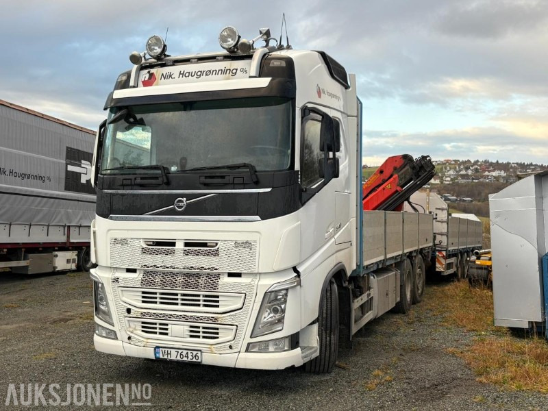 2015 VOLVO FH540 6x2 KRANBIL med Palfinger PK16502 - Camion con gru: foto 1 2015 VOLVO FH540 6x2 KRANBIL med Palfinger PK16502 - Camion con gru: foto 1