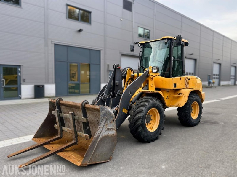 2015 VOLVO L35GT HJULLASTER / KOMPAKTLASTER 6555 TIMER - Pala gommata: foto 1 2015 VOLVO L35GT HJULLASTER / KOMPAKTLASTER 6555 TIMER - Pala gommata: foto 1